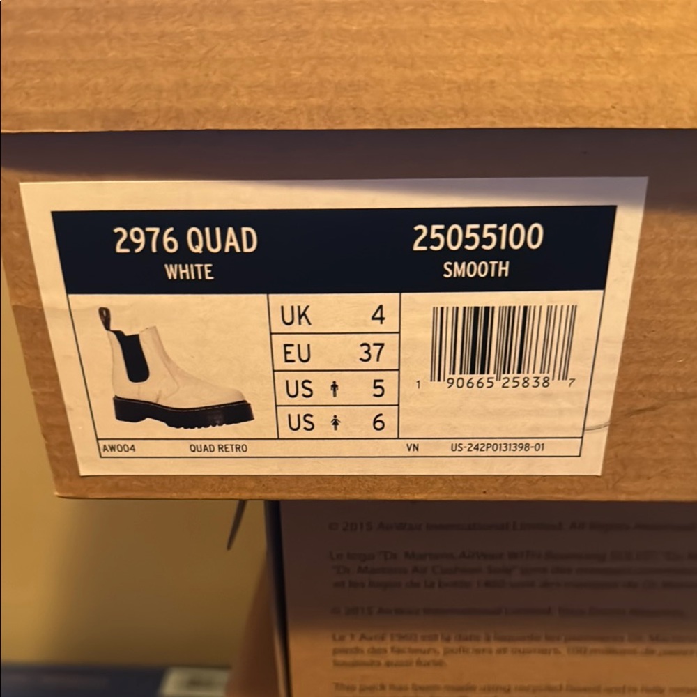 Dr. Martens Quad White Chelsea Boots - Picture 10 of 11